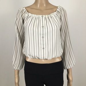 👛2/$20 GUESS Collarless Pull On Lined Body Crop Blouse Elasticized Neck, Sleeve…